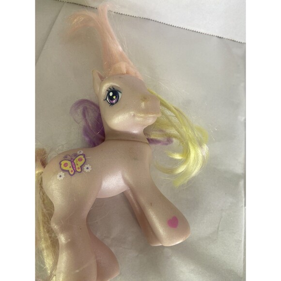MLP My Little Pony G3 Fluttershy 2005 Butterfly Cutie Mark Figure Toy Brushable - Picture 3 of 9